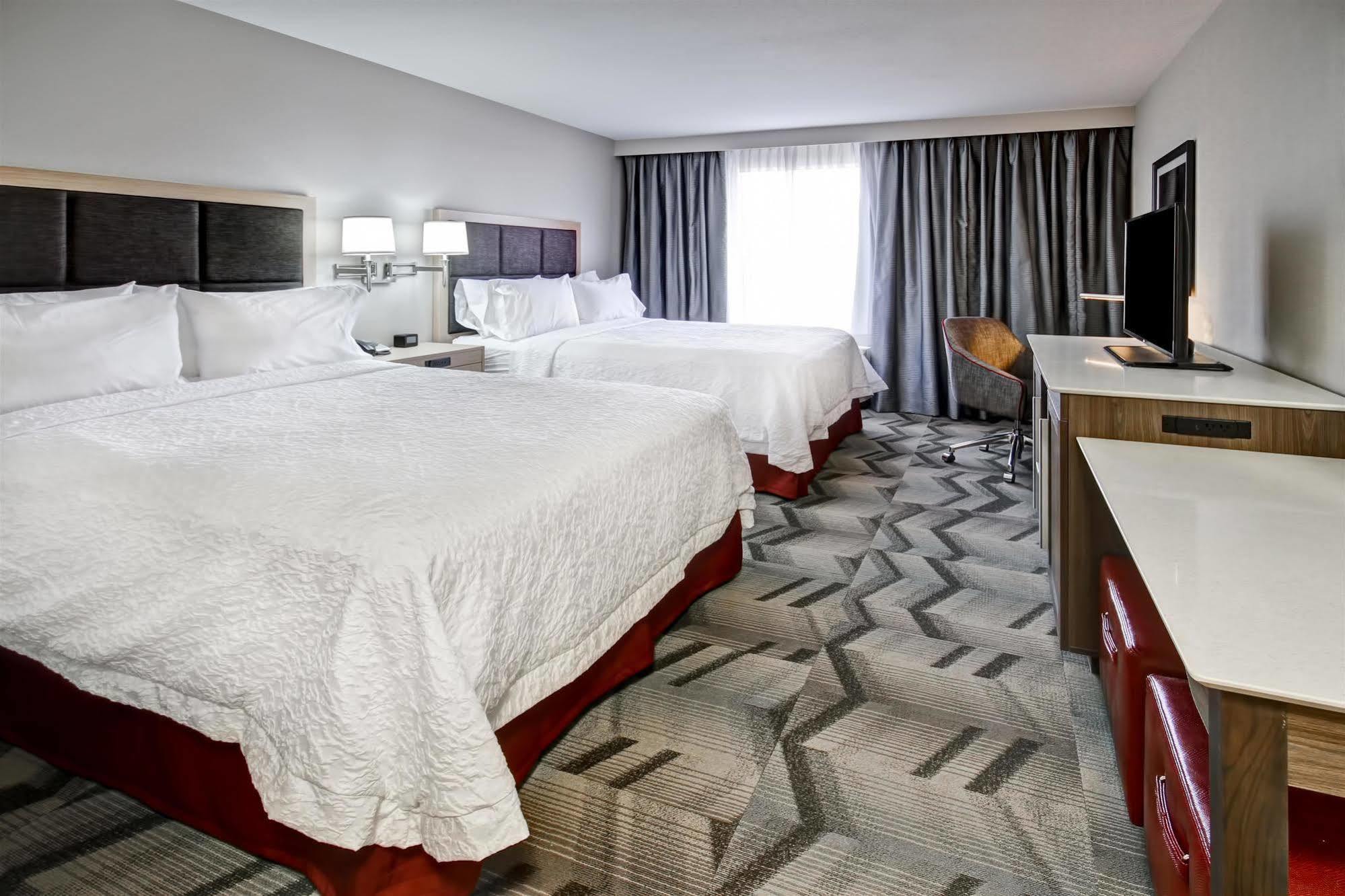 Hampton Inn & Suites By Hilton Grande Prairie Eksteriør bilde